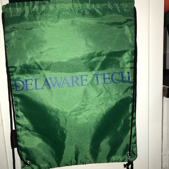 Delaware technical community college BackSack NWT - Picture 2 of 2
